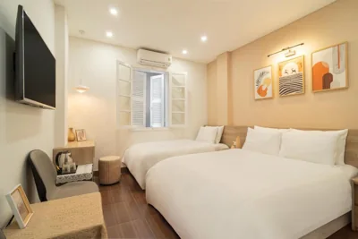 Standard Triple Room — 237 Thanh Nhan Studios